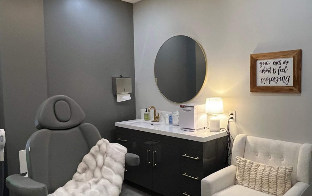 dry eye room-2